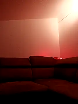 a7ex online show from September 2025 04:00:01 AM