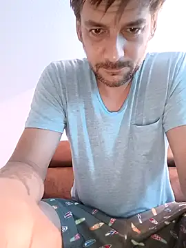 a7ex online show from September 2025 04:45:02 AM