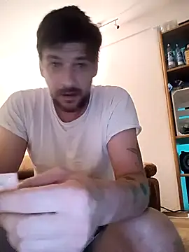 a7ex online show from September 2025 04:19:02 AM