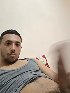 Naymik911 online show from May 2026 04:46:02 PM