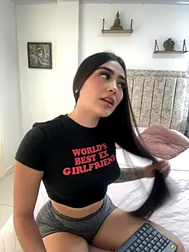 EmiilyEvans  online show from October 2025 09:55:01 PM