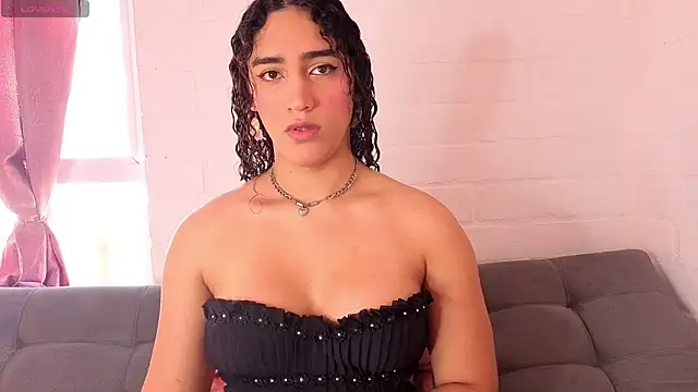 lunagudis online show from December 2025 02:16:02 PM