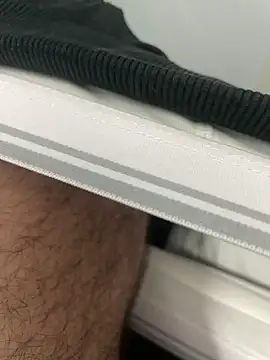 Heros2000 online show from November 2025 11:27:02 AM