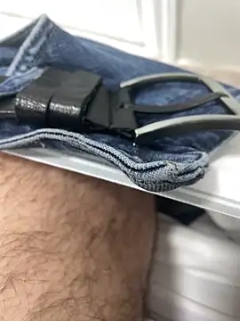 Heros2000 online show from November 2025 10:30:02 AM