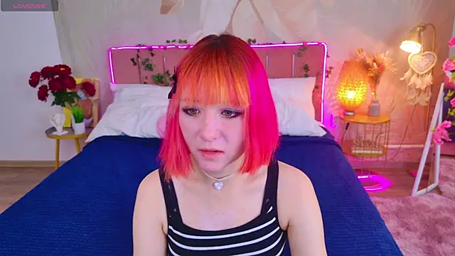 Ketrin Jones online show from September 2025 09:58:02 AM