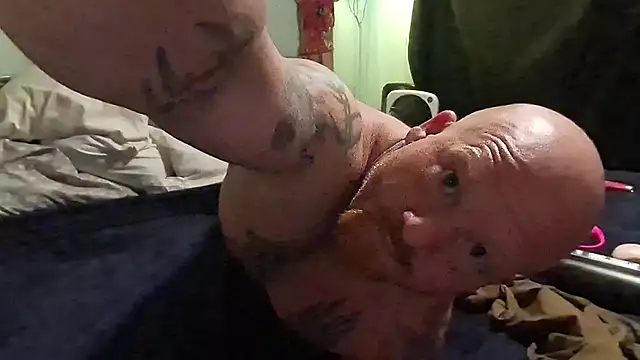 AntMeich6969 online show from April 2026 03:58:02 AM