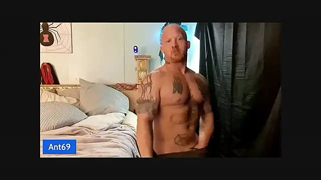 AntMeich6969 online show from October 2025 06:58:02 AM