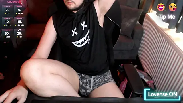 Snapshot of cjhouse96 chatting on October 2025 11:42:01 AM cjhouse96 online show from October 2025 11:42:01 AM