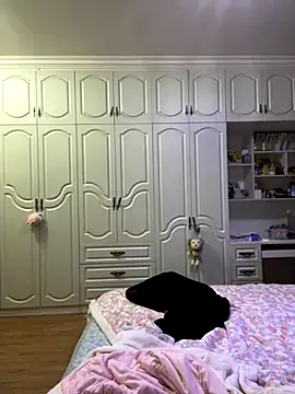 xena0501 online show from December 2025 04:20:02 PM