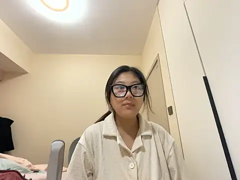 xena0501 online show from November 2025 05:29:02 AM