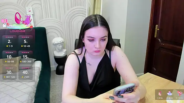 Snapshot of _Shy_Jenny_ chatting on December 2025 01:11:01 AM Shy Jenny online show from December 2025 01:11:01 AM