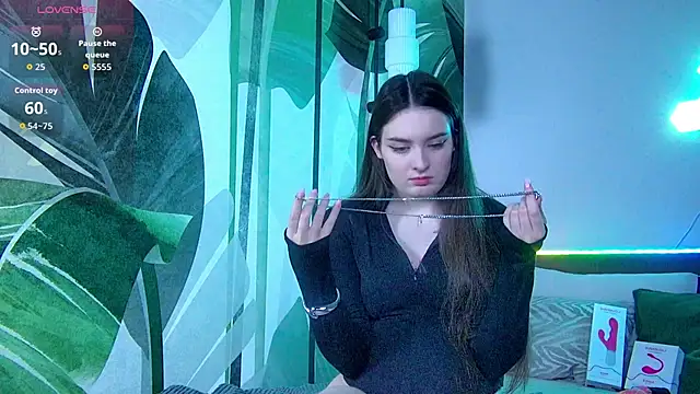  Shy Jenny  online show from September 2025 01:00:01 AM