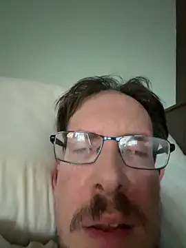 JJG327 online show from October 2025 12:37:02 PM