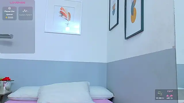 cutepetitee online show from October 2025 07:59:02 PM