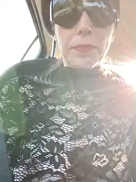 Nina-Holly online show from February 2026 03:34:02 PM