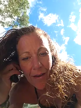 PhynneNicole online show from September 2025 06:40:01 PM