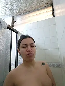 AmaiaSalvatore online show from April 2026 10:12:01 PM