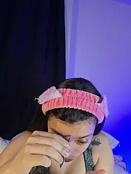 AmaiaSalvatore online show from January 2026 10:38:02 PM