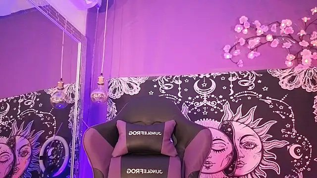 Gaia Gatex online show from February 2026 12:49:01 PM