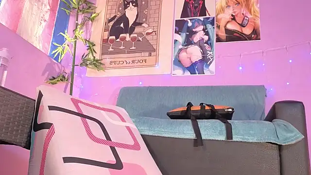 Gaia Gatex online show from November 2025 01:15:01 PM