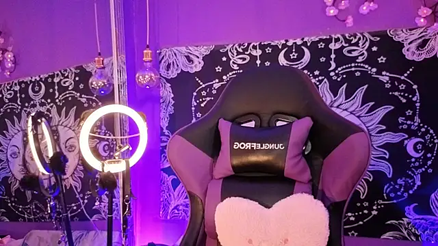 Gaia Gatex online show from April 2026 01:06:02 PM