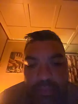 Snapshot of alinbaiatulr chatting on October 2025 10:00:02 PM alinbaiatulr online show from October 2025 10:00:02 PM