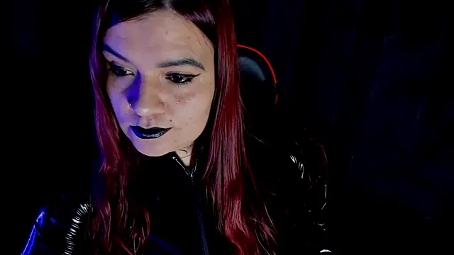 Snapshot of Moon_Dark520 chatting on November 2025 03:51:02 AM Moon Dark520 online show from November 2025 03:51:02 AM