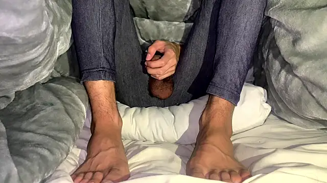 BouncySubsidy online show from January 2026 03:28:02 PM