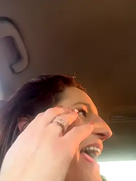 silverbay-456 online show from November 2025 12:25:01 AM