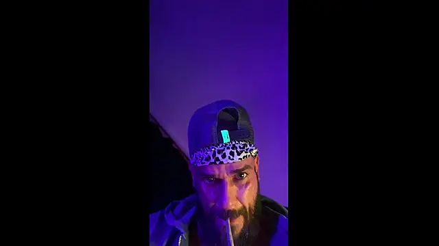 DjDiCKmannOnE online show from April 2026 11:44:01 PM