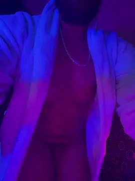 Snapshot of DjDiCKmannOnE chatting on January 2026 10:47:01 PM DjDiCKmannOnE online show from January 2026 10:47:01 PM