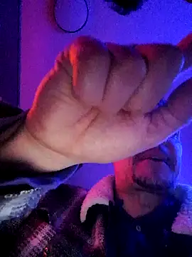 Snapshot of ARTANIS20 chatting on April 2026 03:55:01 AM ARTANIS20 online show from April 2026 03:55:01 AM