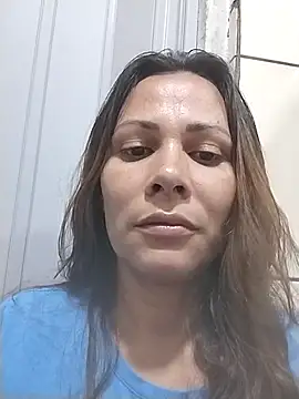 dyjaA online show from November 2025 09:15:01 PM