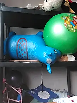 dyjaA online show from November 2025 10:07:01 AM