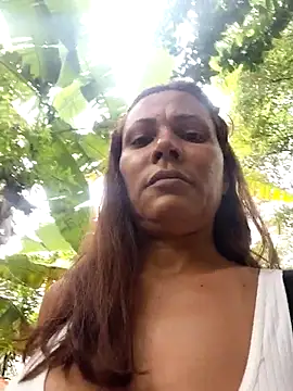 dyjaA online show from February 2026 06:27:02 PM