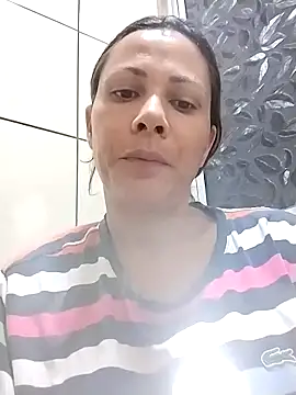 Snapshot of dyjaA chatting on September 2025 10:21:02 AM dyjaA online show from September 2025 10:21:02 AM