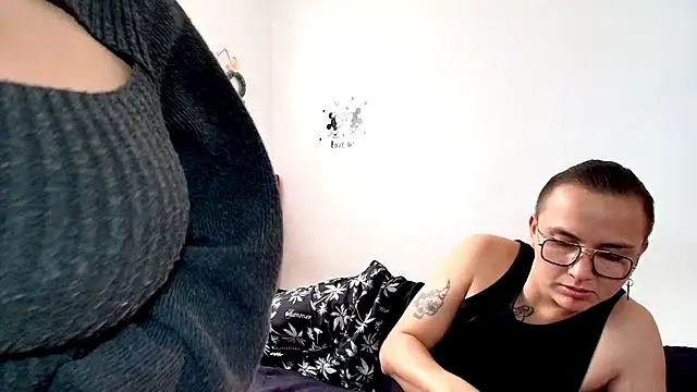 Husbands Horny online show from February 2026 02:07:01 PM