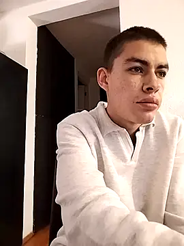 Snapshot of Loveshady981 chatting on October 2025 06:53:02 PM Loveshady981 online show from October 2025 06:53:02 PM