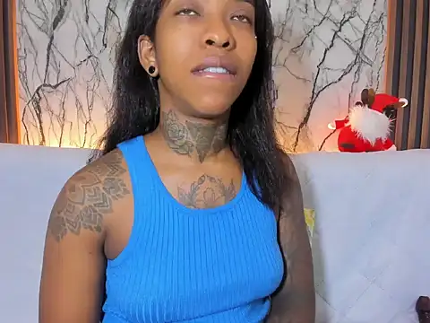 Pauline Fox online show from December 2025 01:22:01 AM