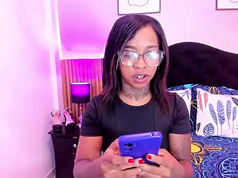 Pauline Fox online show from May 2026 02:39:01 AM