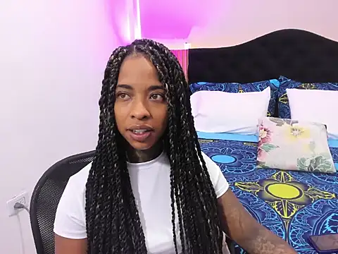 Pauline Fox online show from April 2026 03:02:02 AM