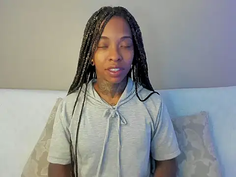 Pauline Fox online show from September 2025 02:39:01 AM