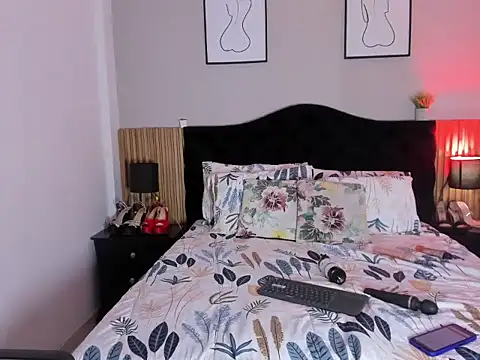 Pauline Fox online show from March 2026 02:57:02 AM