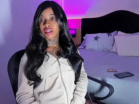 Pauline Fox online show from March 2026 02:22:01 AM