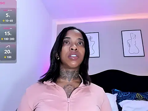 Pauline Fox online show from June 2026 10:27:02 PM