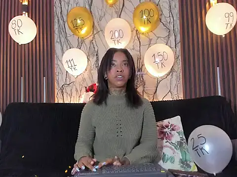 Pauline Fox online show from November 2025 03:11:01 AM