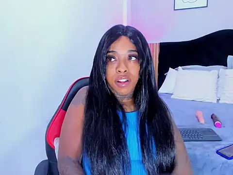 Pauline Fox online show from March 2026 02:23:02 AM