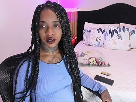 Pauline Fox online show from April 2026 12:58:02 AM