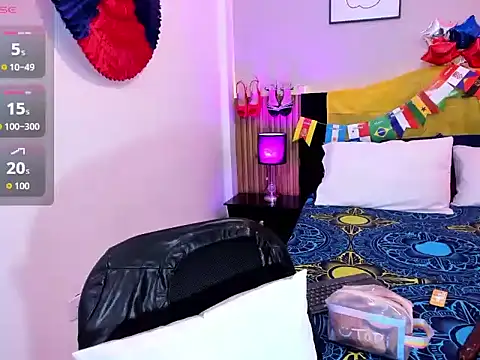 Pauline Fox online show from July 2026 02:22:01 AM