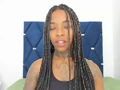 Pauline Fox online show from October 2025 01:51:02 AM
